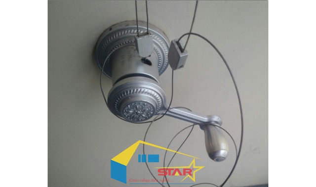 Dịch Vụ Bảo Dưỡng Giàn Phơi, Bảo Dưỡng Giàn Phơi Thông Minh, Tuấn Vinh Shop, giàn phơi, bôi trơn hệ thống ròng rọc, kiểm tra dây cáp, đảm bảo giàn phơi luôn hoạt động, Tuấn Vinh Shop, dây cáp inox 304 cao cấp, Kiểm tra tổng thể giàn phơi, Bôi trơn hệ thống puli, tay quay, Dịch Vụ Bảo Dưỡng Giàn Phơi Thông Minh, cách thay dây cáp giàn phơi thông minh,