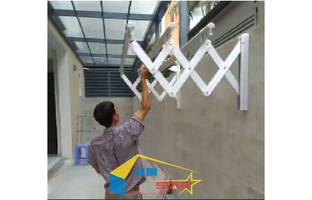 giá giàn phơi thông minh, giàn phơi thông minh, Tuấn Vinh Shop, Giàn phơi tay quay,  Giàn phơi gắn tường, Giàn phơi điện tử, điều khiển từ xa