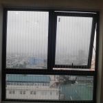 Lắp Đặt Cửa Lưới Chống Muỗi Tự Chế: Lợi Và Hại Gì?