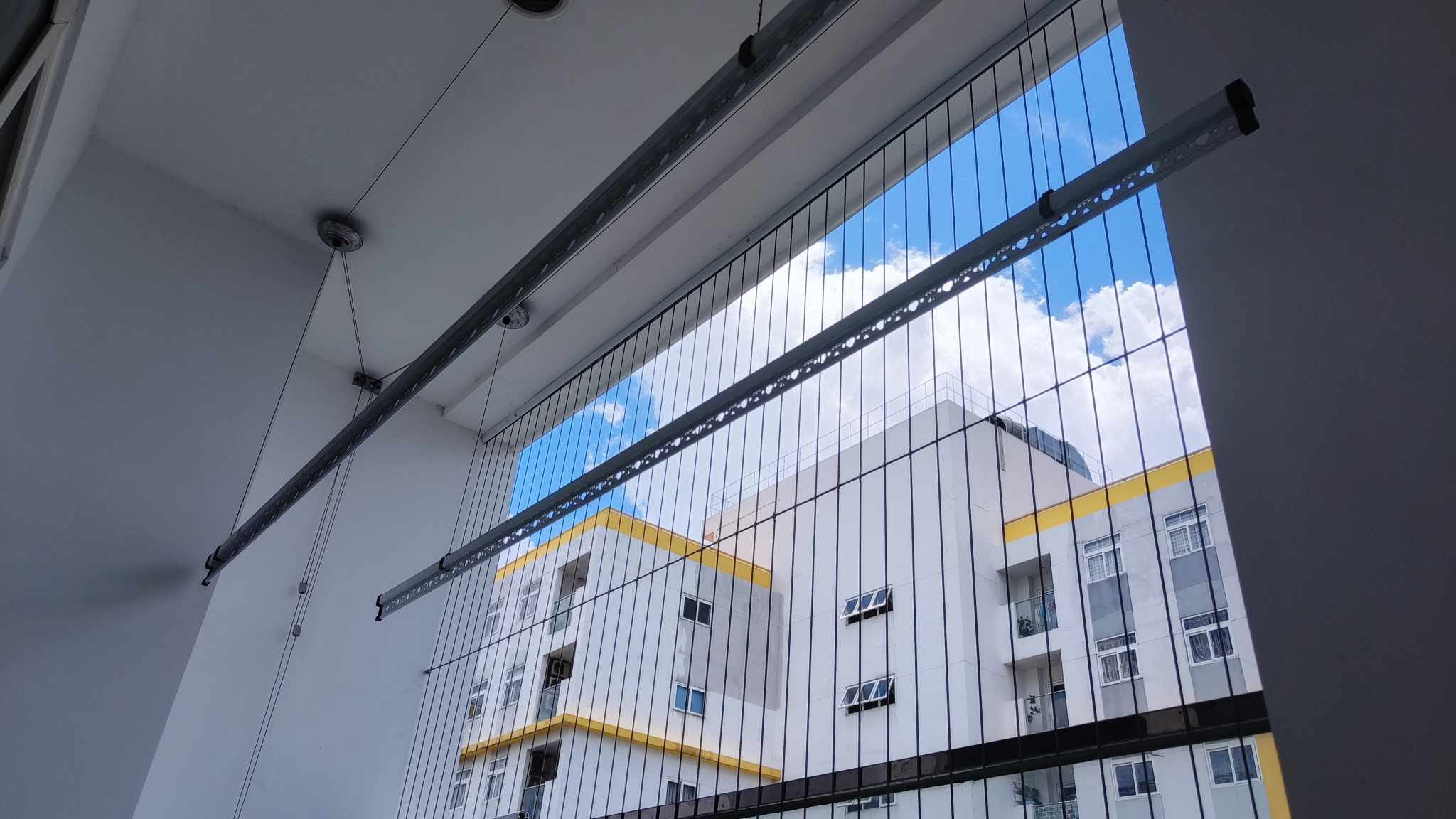 lưới an toàn ban công, tự lắp lưới an toàn, thi công lưới an toàn chung cư, báo giá lưới an toàn inox, Tuấn Vinh Shop lưới an toàn, lắp lưới an toàn TP.HCM