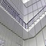 Tuấn Vinh Shop cung cấp và lắp đặt lưới cầu thang an toàn cho bé